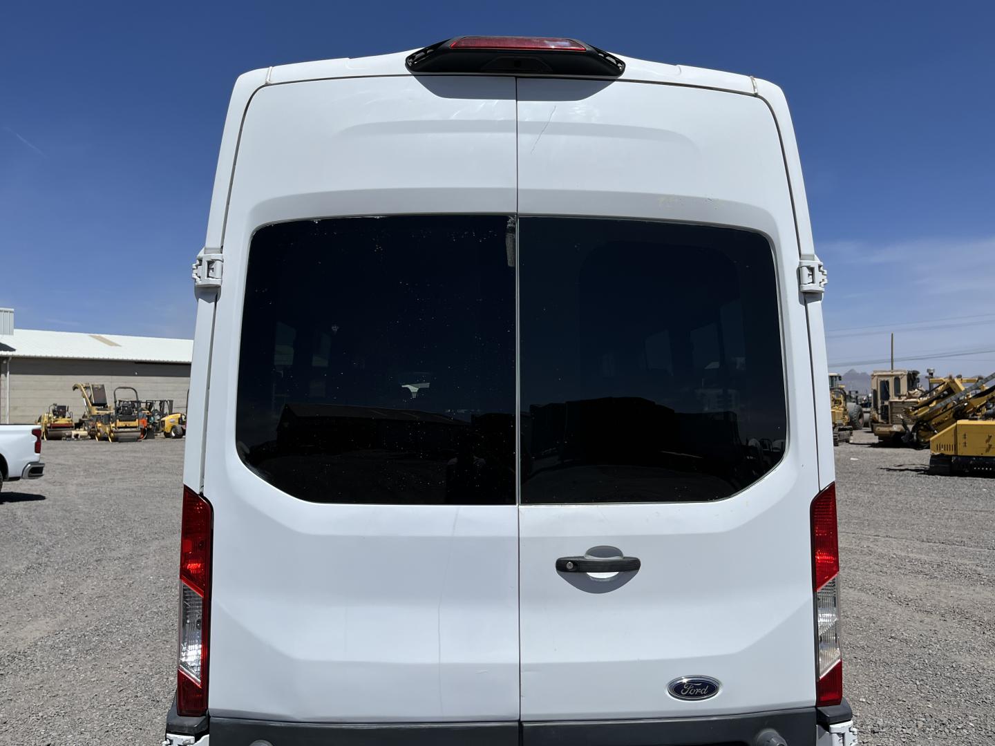 ./imagenes/INVOICE/2019/16421/CAMIONETA FORD T-350 (6).JPG